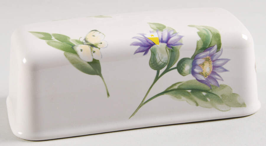 Dahlia Lid for 1/4 Lb Butter by Pfaltzgraff-1