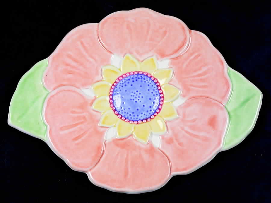 Dahlia Sculpted Trivet by Pfaltzgraff-1