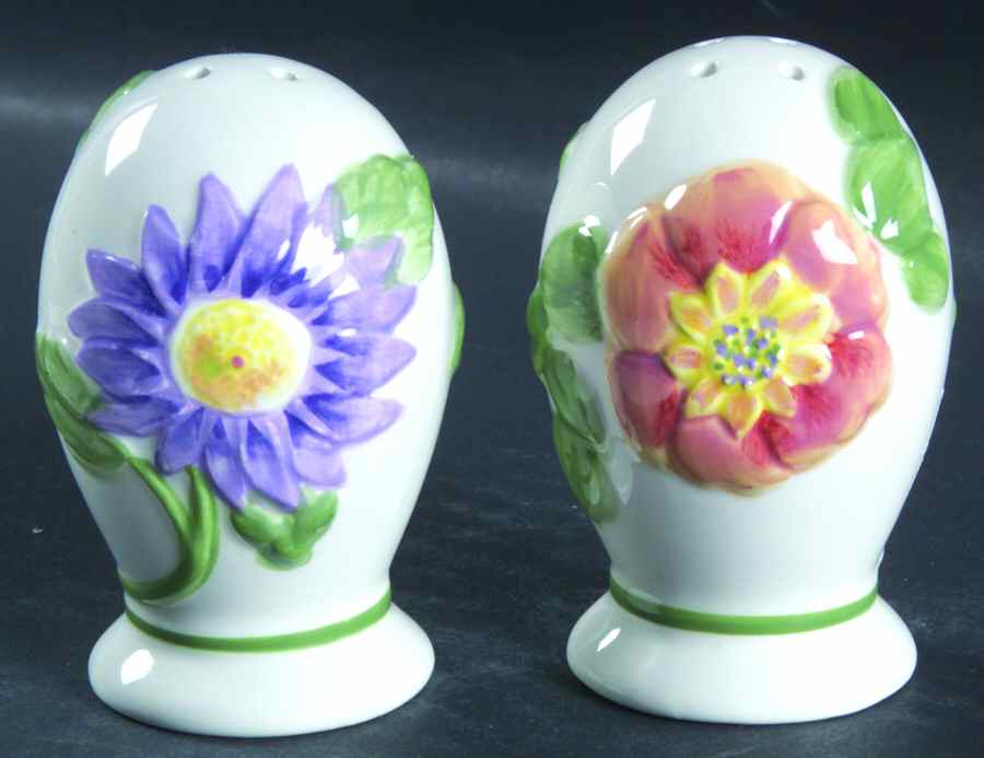 Dahlia Sculpted Salt & Pepper Set by Pfaltzgraff-1