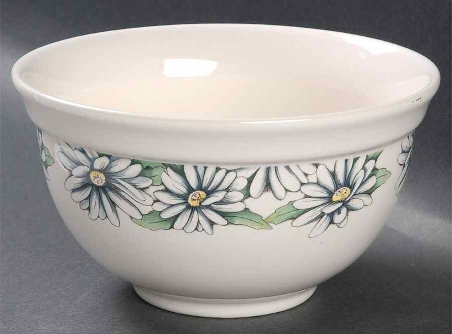 Daisies 7" Mixing Bowl by Pfaltzgraff-1
