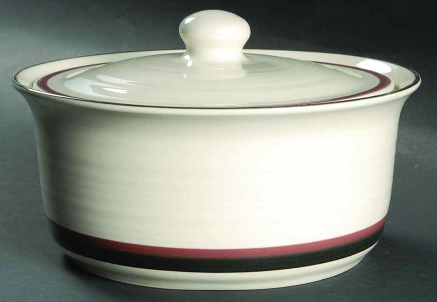 Embers 2 Qt Round Covered Casserole by Pfaltzgraff-1