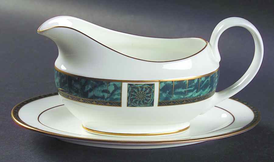 Emerald Radiance Gravy Boat & Underplate (Relish/Butter) by Pfaltzgraff-1