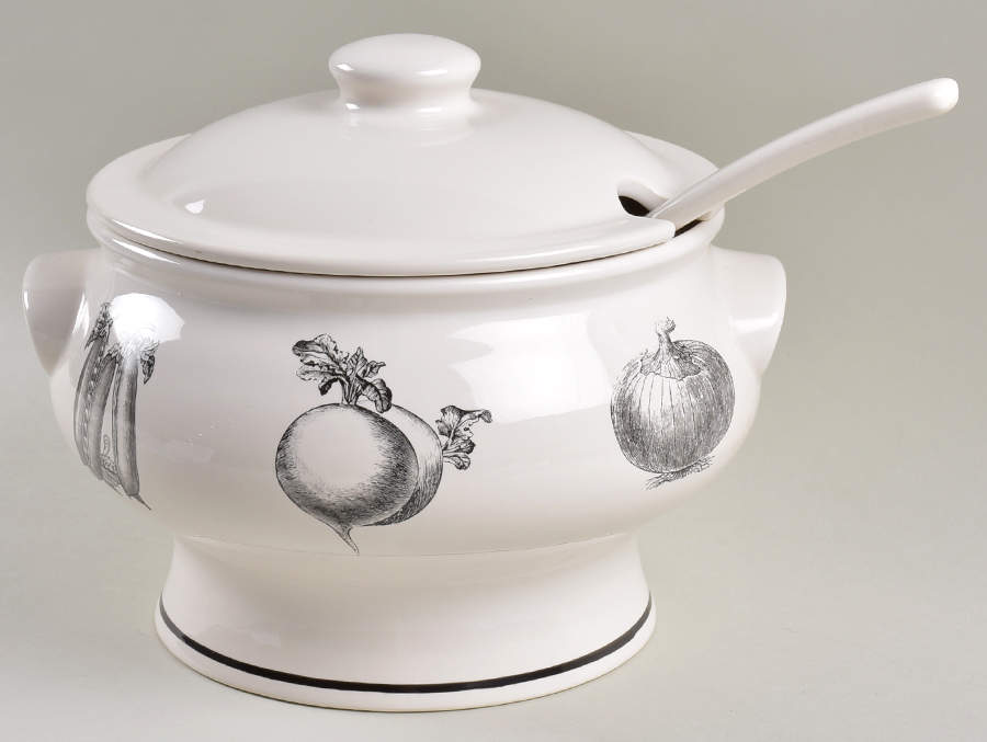 Farmers Market Tureen & Lid w/Ladle by Pfaltzgraff-1