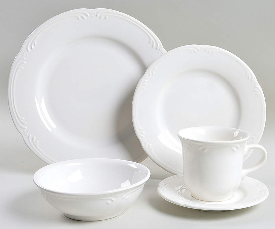 Filigree 5 Piece Place Setting by Pfaltzgraff-1