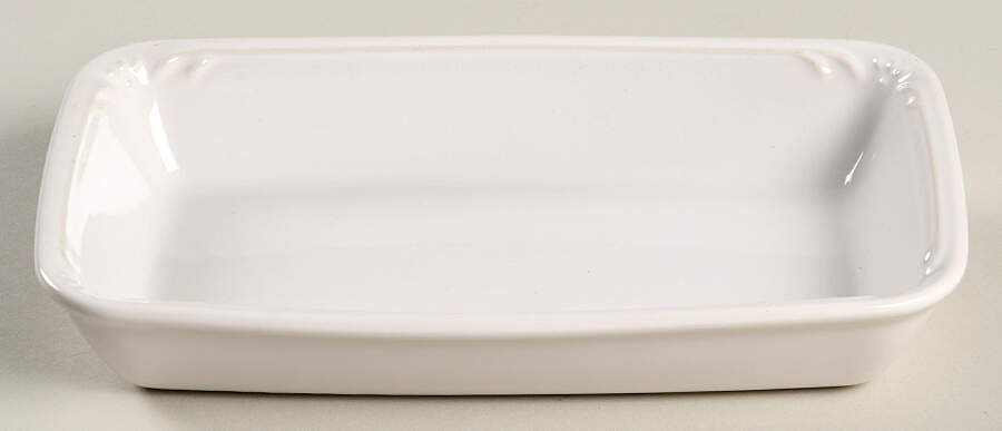Filigree Entree Dish by Pfaltzgraff-1