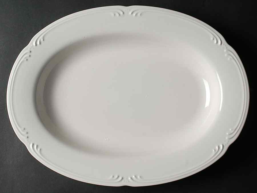 Filigree 15" Deep Oval Serving Platter by Pfaltzgraff-1