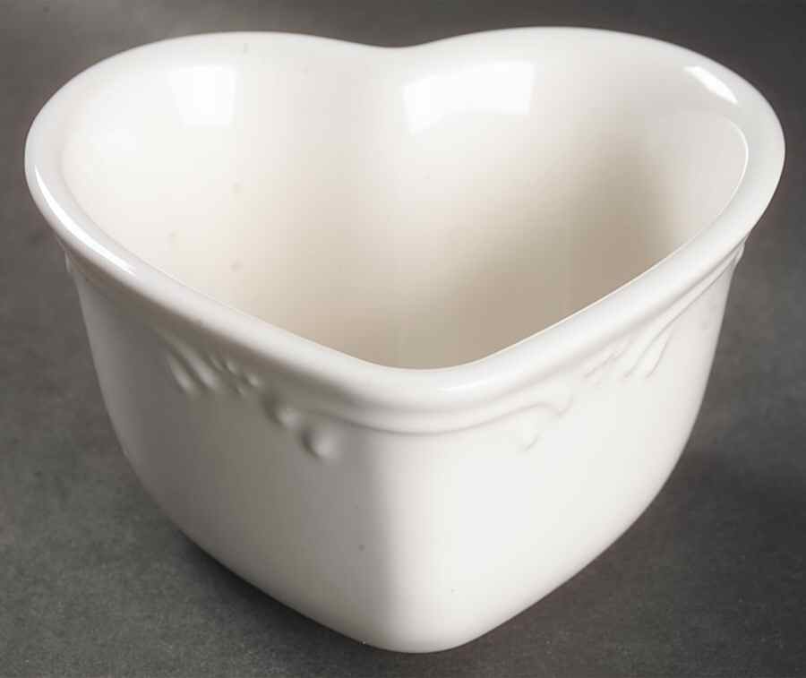 Filigree Heart Shaped Custard Cup by Pfaltzgraff-1