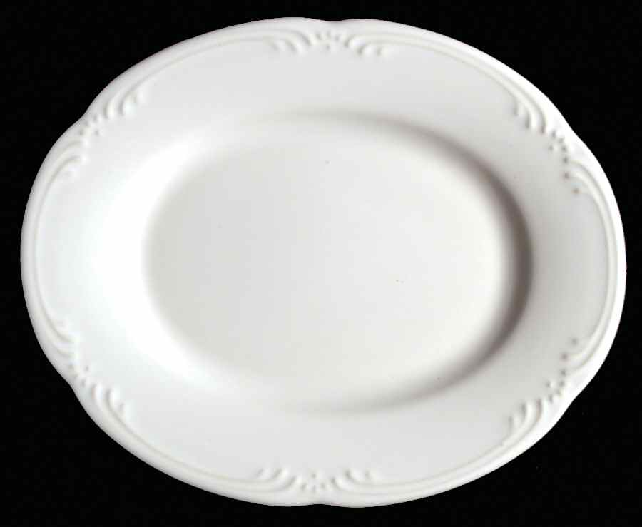 Filigree 8" Oval Plate by Pfaltzgraff-1