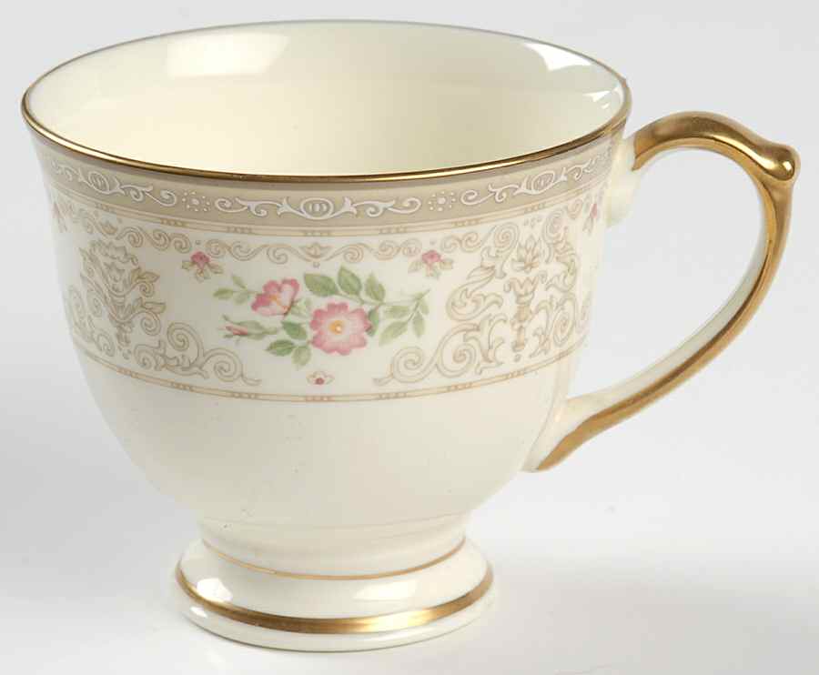 Flora Royale Footed Cup by Pfaltzgraff-1