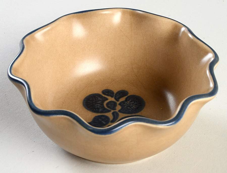 Folk Art 5" Ruffled Bowl by Pfaltzgraff-1