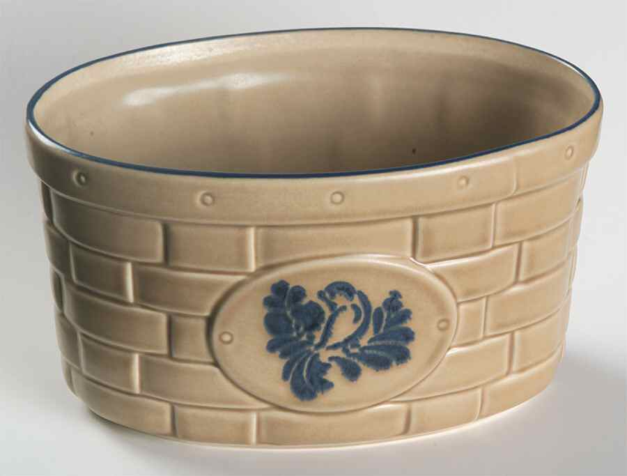 Folk Art 8" Oval Basket by Pfaltzgraff-1