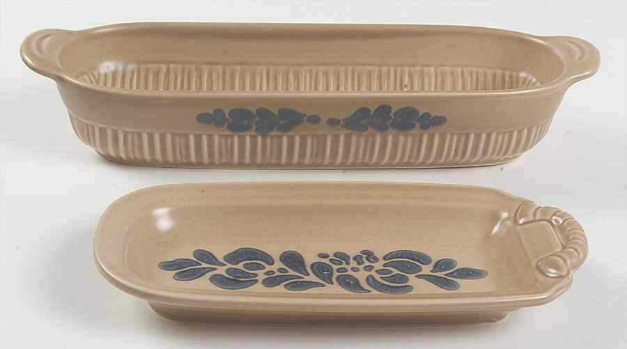 Folk Art Cheese & Cracker (Crckr Srvr & Cheese Tray) by Pfaltzgraff-1