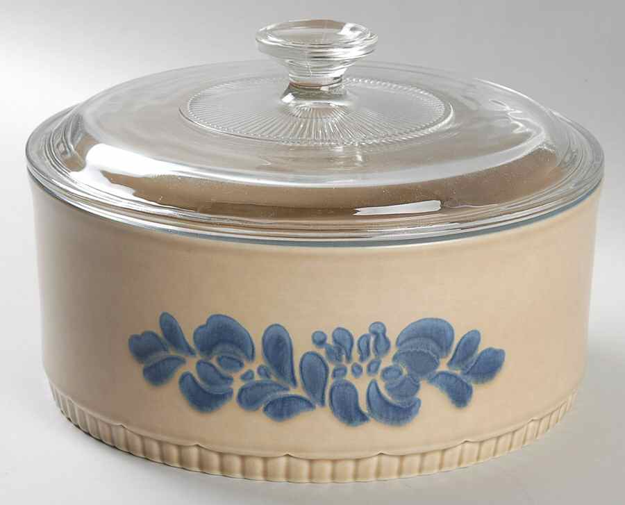 Folk Art 2.5 Quart Round Covered Baker by Pfaltzgraff-1