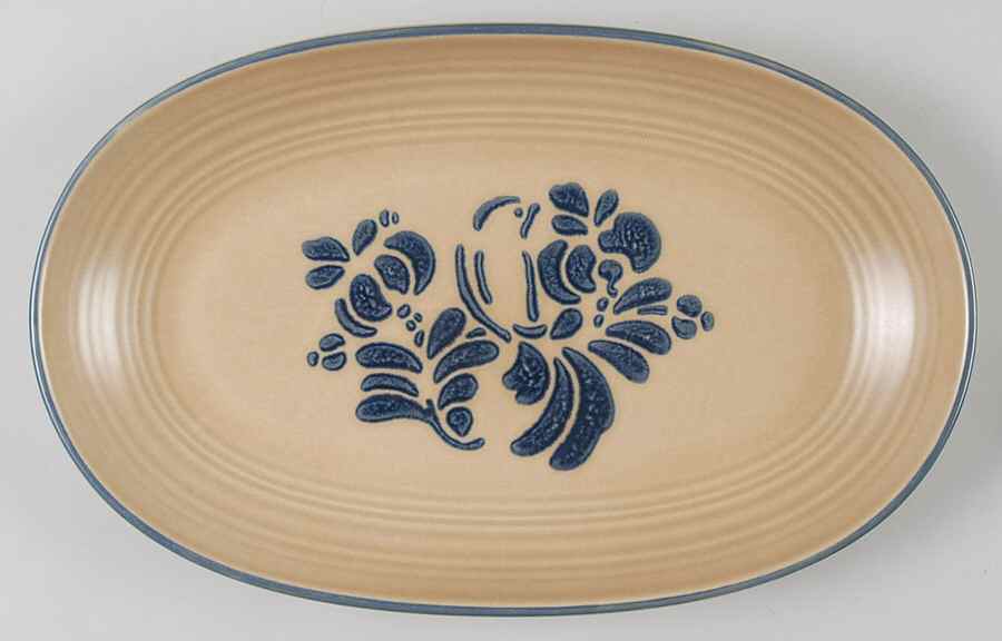 Folk Art Bread Tray by Pfaltzgraff-1