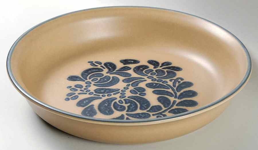 Folk Art 10" Pie Baking Plate by Pfaltzgraff-1