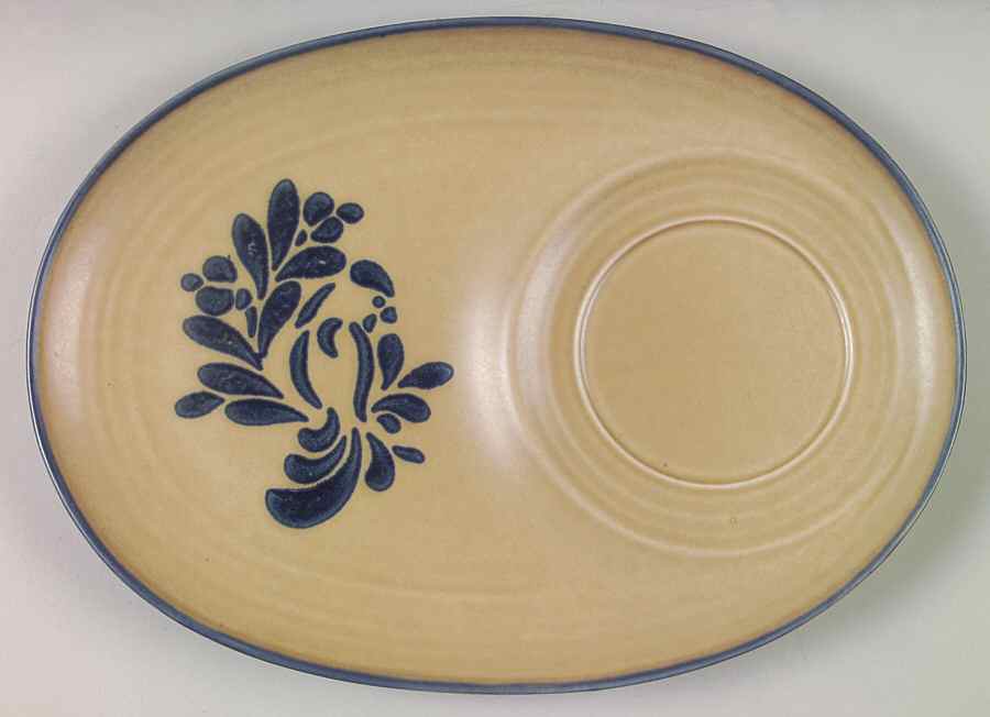 Folk Art Snack Plate by Pfaltzgraff-1