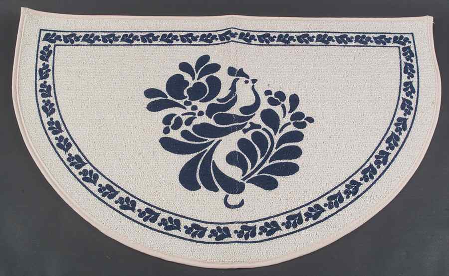 Folk Art Slice Rug by Pfaltzgraff-1