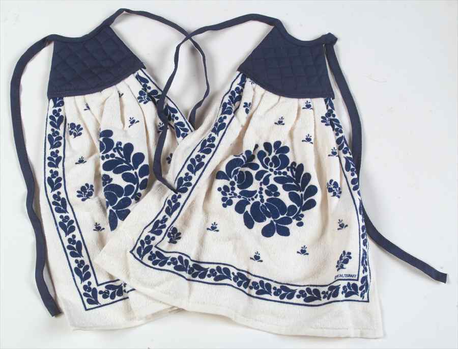 Folk Art Cloth Tie Towel - Set of 2 by Pfaltzgraff-1