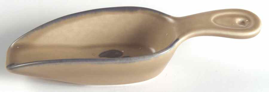 Folk Art Medium Scoop by Pfaltzgraff-1