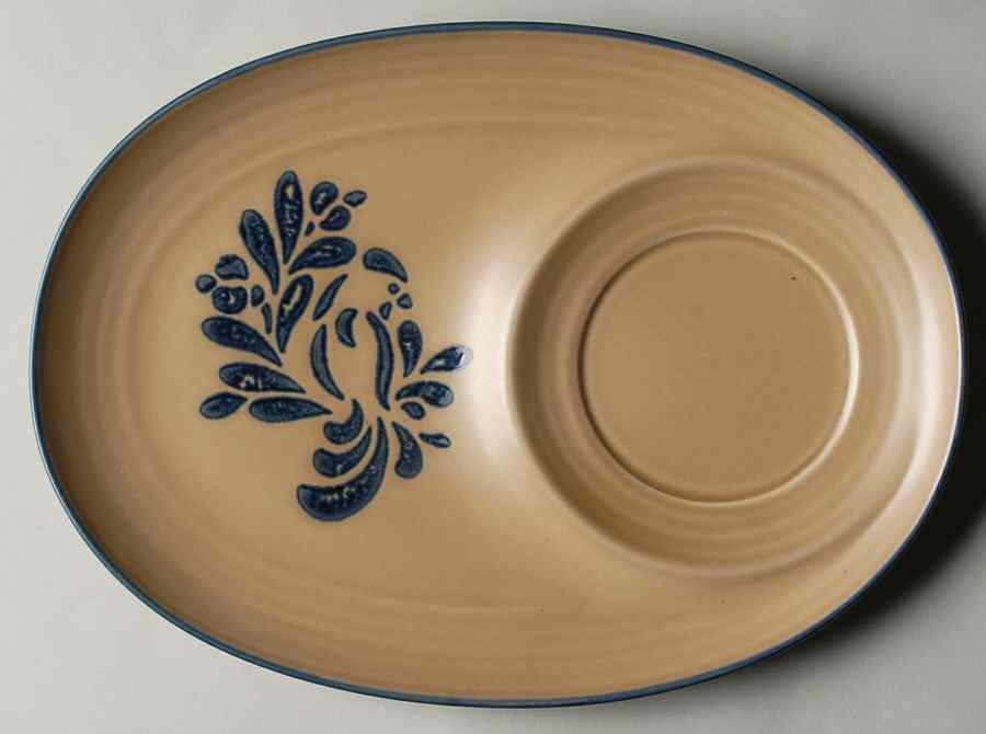 Folk Art Oval Snack Tray by Pfaltzgraff-1