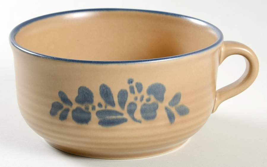 Folk Art Soup Mug by Pfaltzgraff-1
