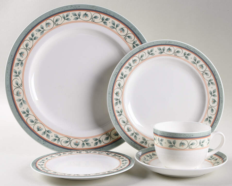 French Quarter (Bone China) 5 Piece Place Setting by Pfaltzgraff-1