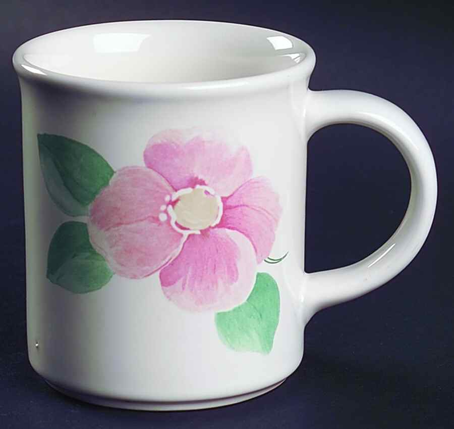Garland Blush Mug by Pfaltzgraff-1