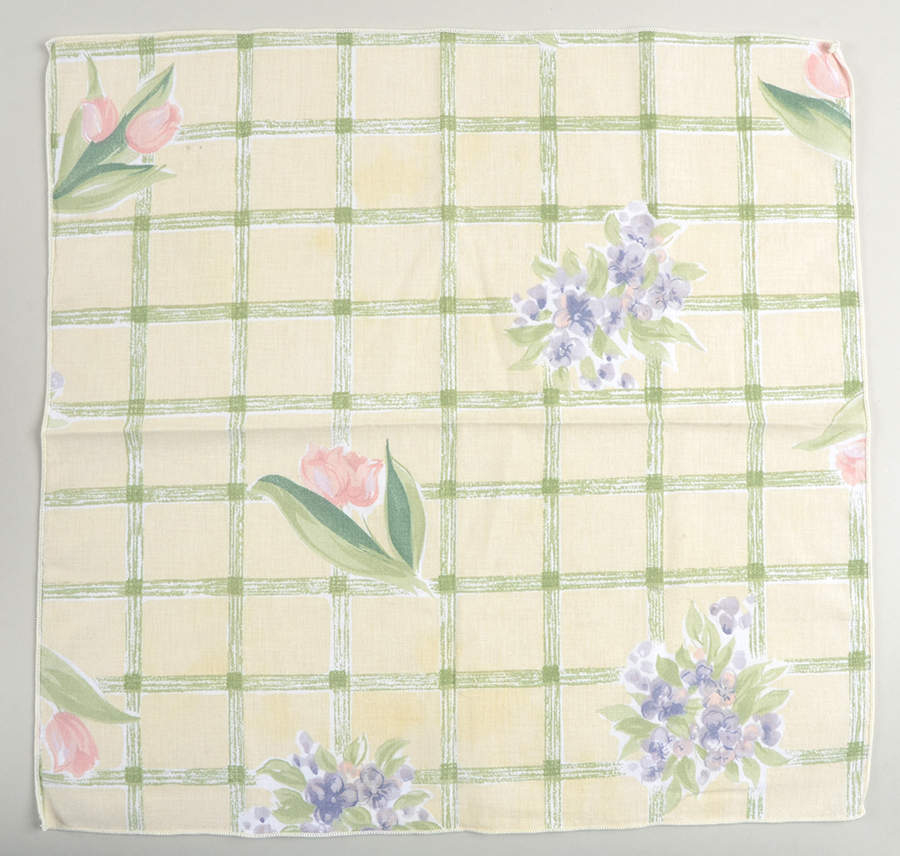 Garden Party (Garden Impressions) Linen Napkin by Pfaltzgraff-1