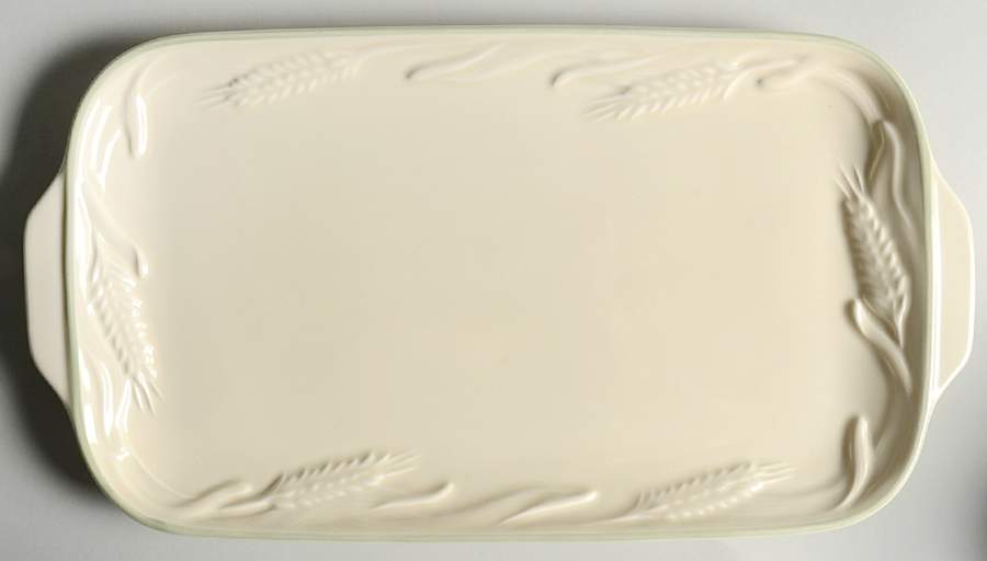 Garden Party (Garden Impressions) Bread Tray by Pfaltzgraff-1