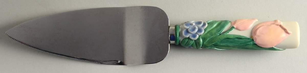 Garden Party (Garden Impressions) Pie/Cake Server with Resin Handle by Pfaltzgraff-1