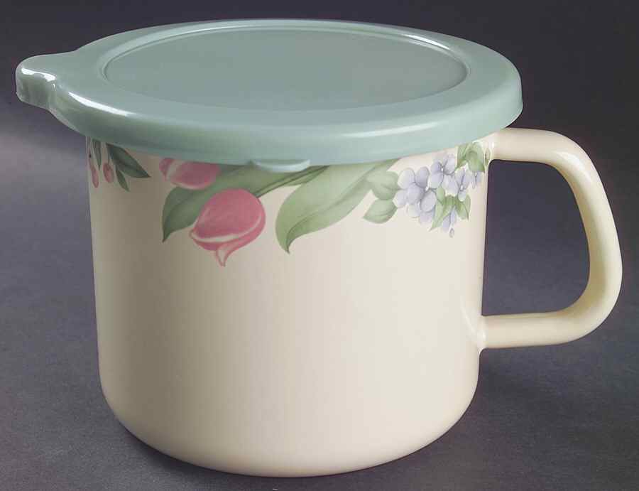 Garden Party (Garden Impressions) 4-In-1 Metal Measuring Cup with Plastic Lid by Pfaltzgraff-1