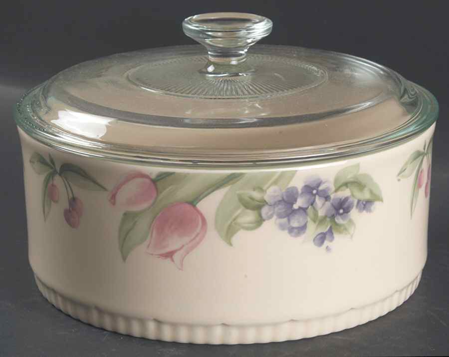 Garden Party (Garden Impressions) 2.5 Quart Round Covered Baker by Pfaltzgraff-1