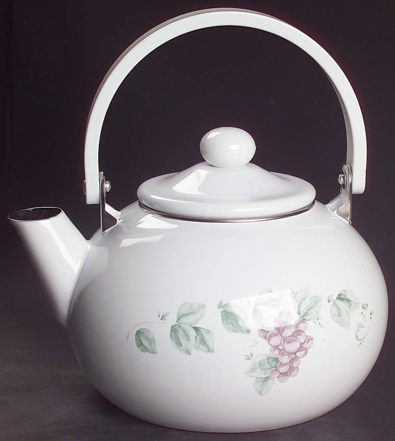 Garland Metal Kettle & Lid by Pfaltzgraff-1