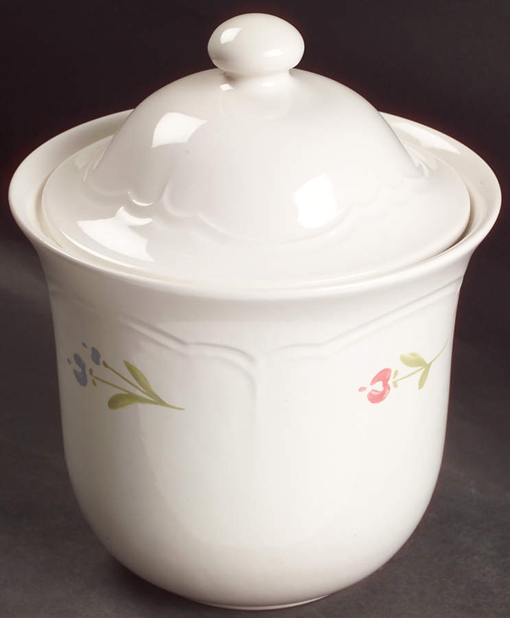 Garland Extra Large Canister & Lid by Pfaltzgraff-1
