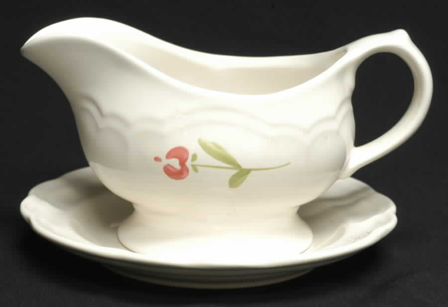 Garland Gravy Boat & Underplate by Pfaltzgraff-1