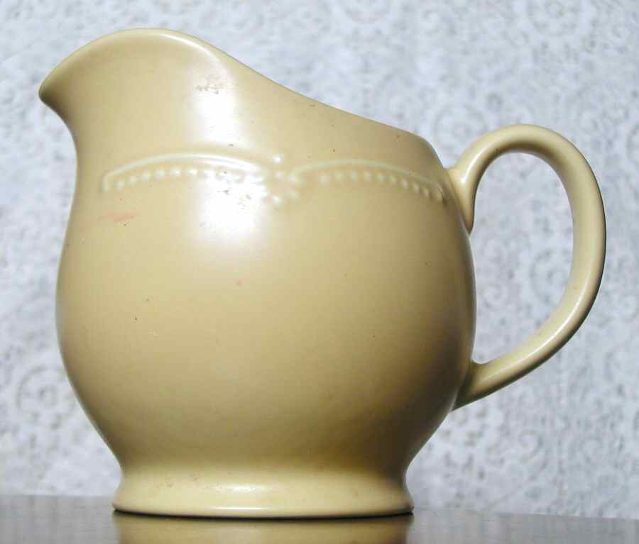Golden Pearls Large Gravy Boat/Pitcher by Pfaltzgraff-1