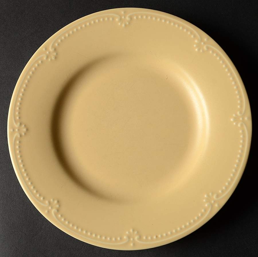 Golden Pearls Luncheon Plate by Pfaltzgraff-1