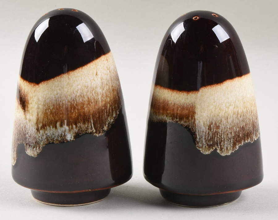Gourmet Brown Salt & Pepper Set by Pfaltzgraff-1