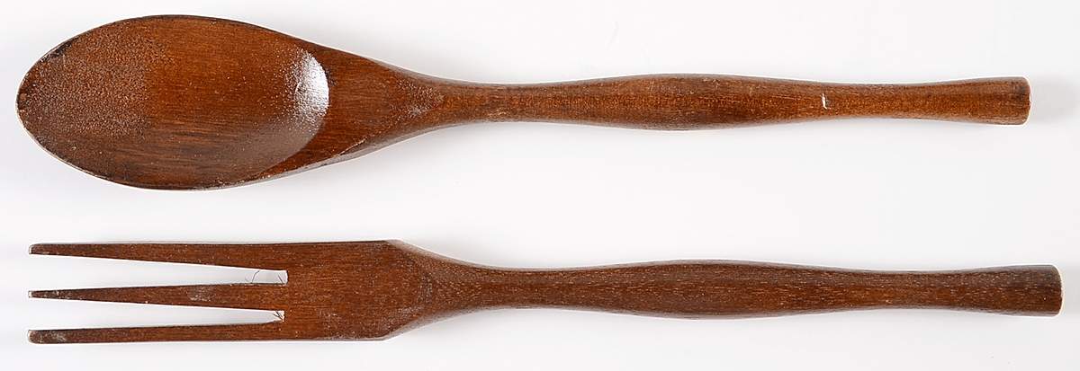 Gourmet Brown Wood Solid 2-Piece Salad Set by Pfaltzgraff-1
