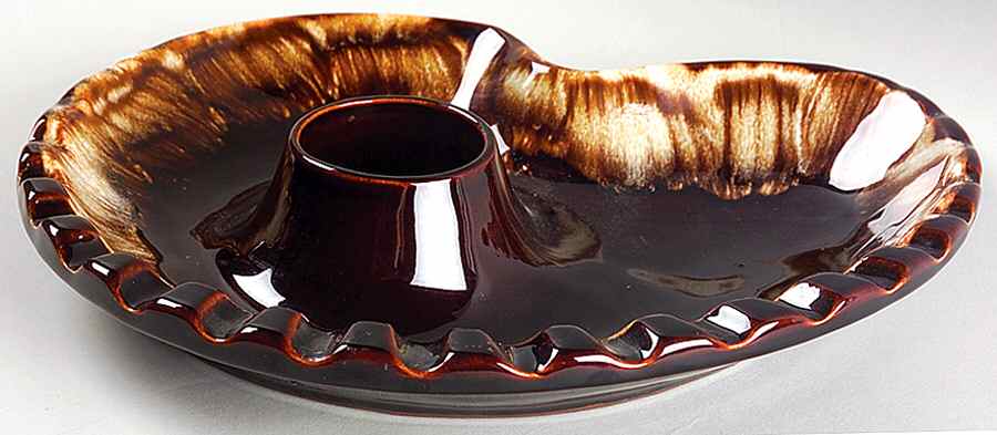 Gourmet Brown Kidney Shaped Ashtray by Pfaltzgraff-1