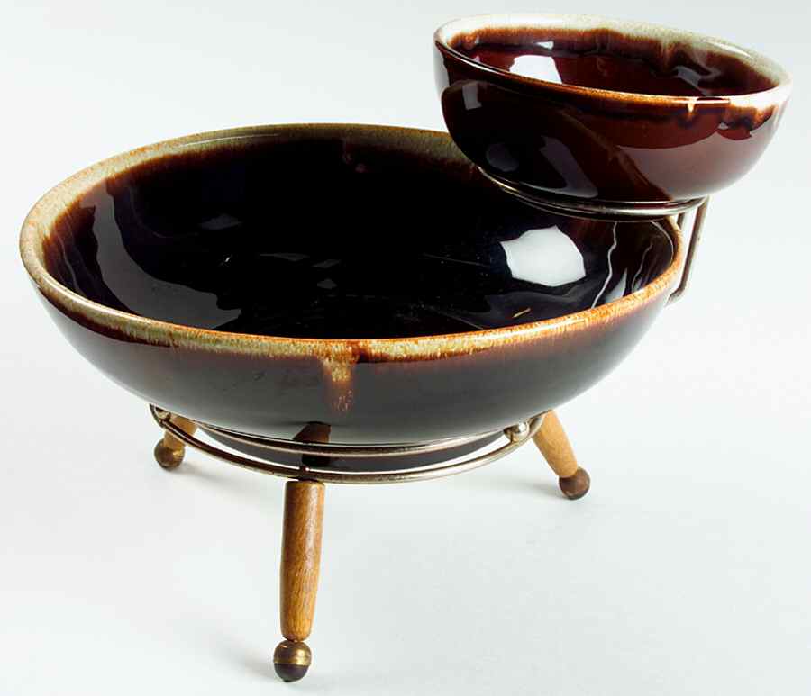 Gourmet Brown (2 Piece) Chip & Dip Set by Pfaltzgraff-1