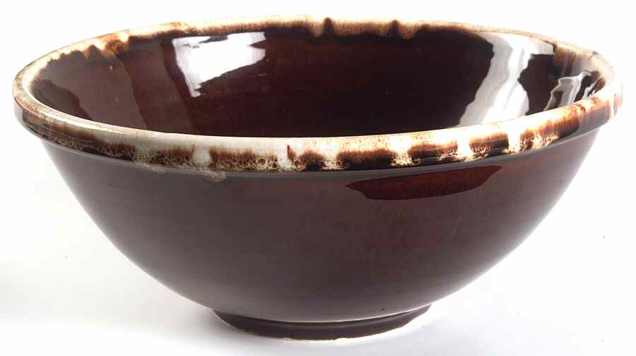 Gourmet Brown 9" Salad Serving Bowl by Pfaltzgraff-1