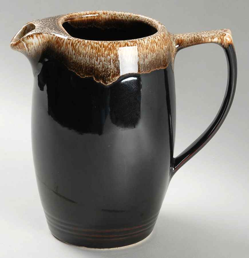 Gourmet Brown 40 Oz Pitcher by Pfaltzgraff-1