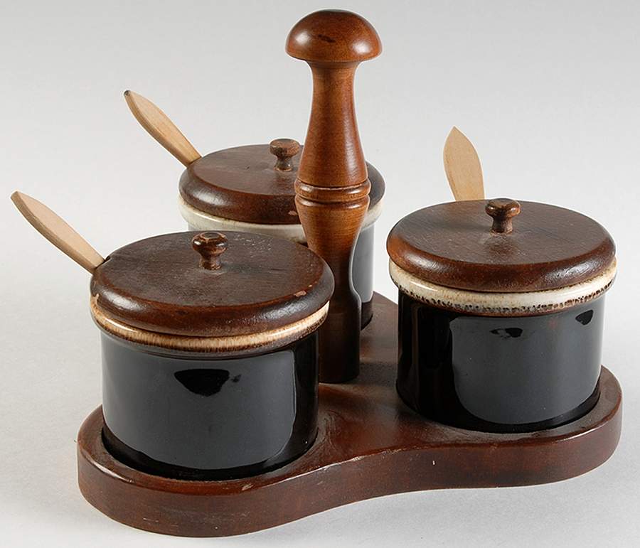 Gourmet Brown Jam/Relish Server & 3 Wood Lids with Wood Stand by Pfaltzgraff-1