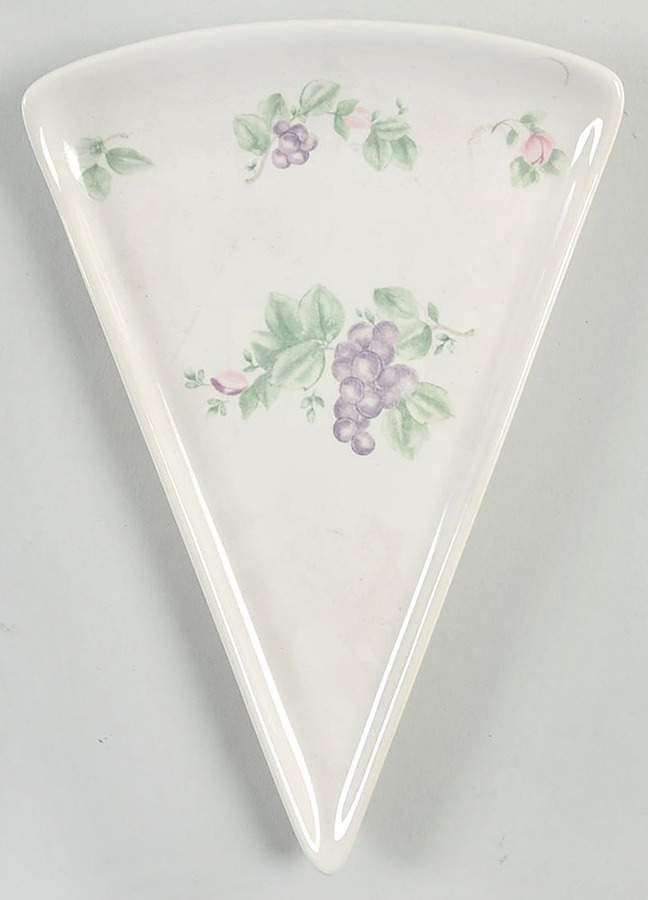 Grapevine Triangular Shape Slice Plate by Pfaltzgraff-1