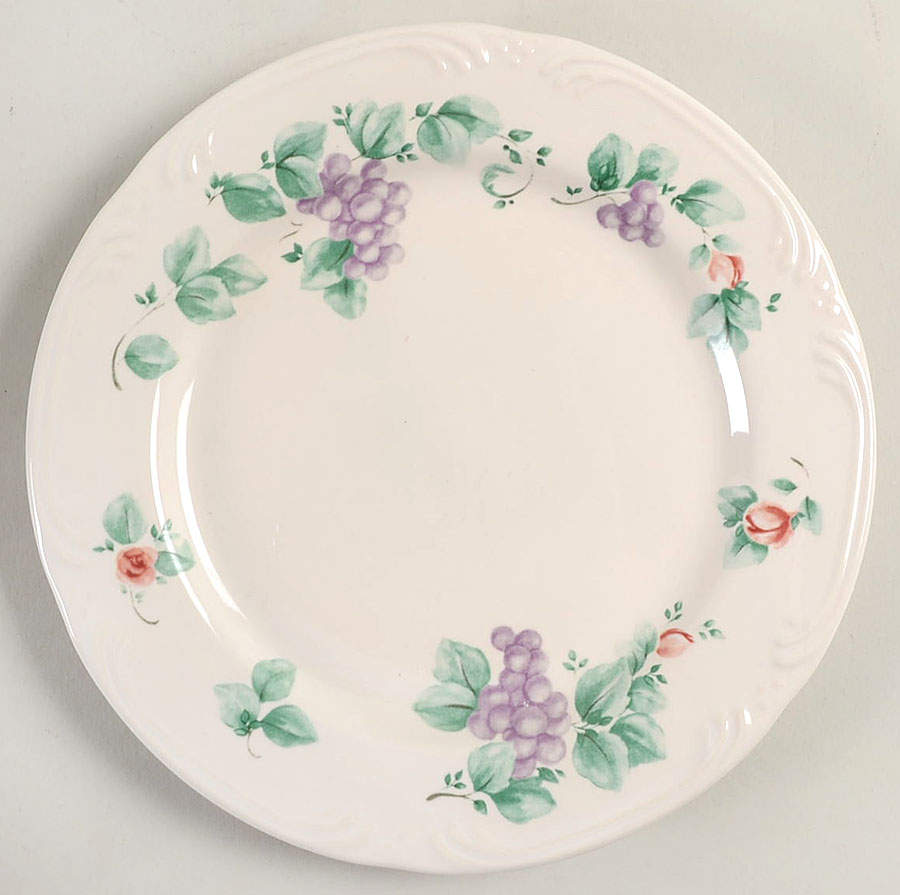 Grapevine Salad Plate by Pfaltzgraff-1