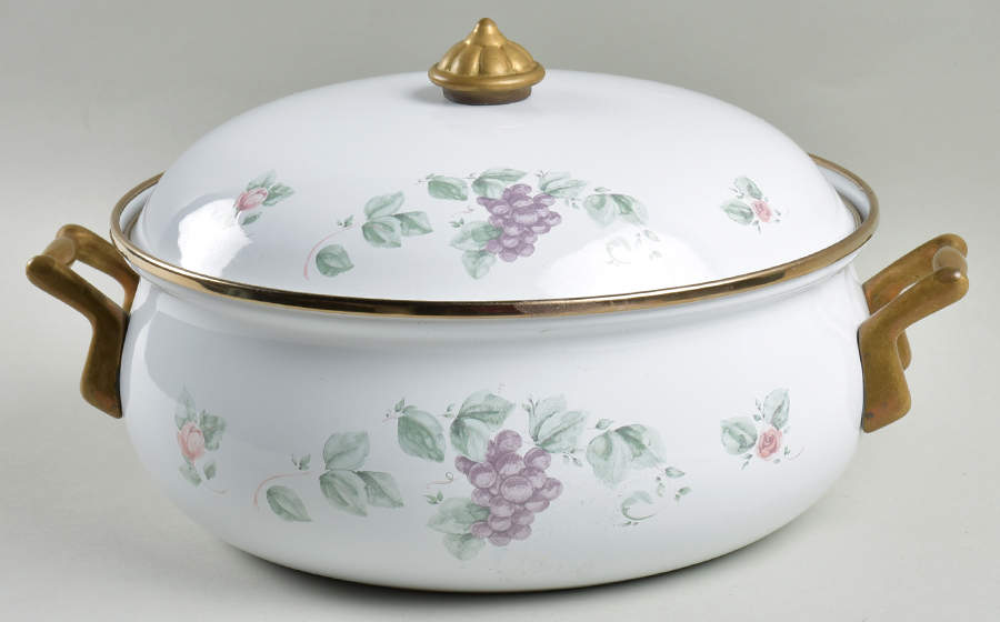 Grapevine 4.5 Quart Metal Covered Casserole by Pfaltzgraff-1