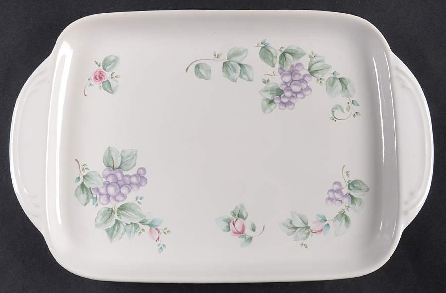 Grapevine Everything Tray by Pfaltzgraff-1