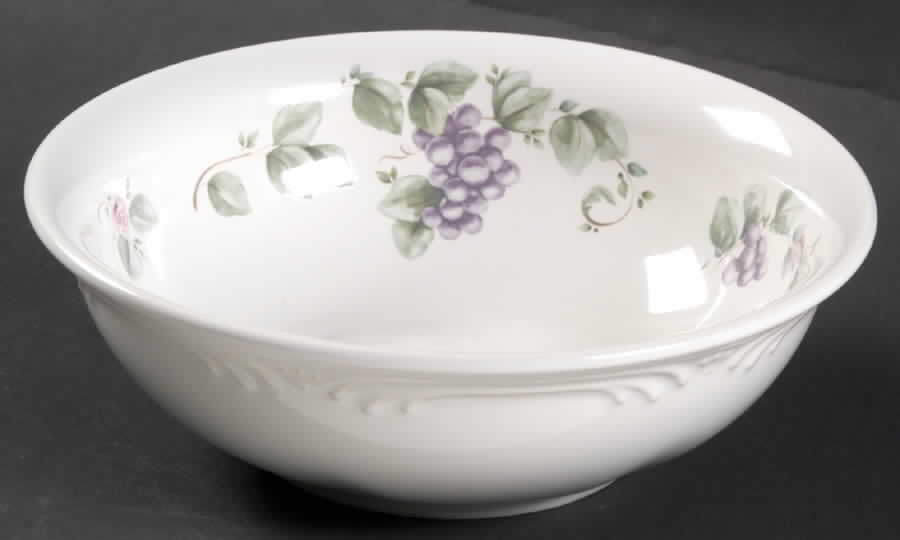 Grapevine 7" Round Vegetable Bowl by Pfaltzgraff-1