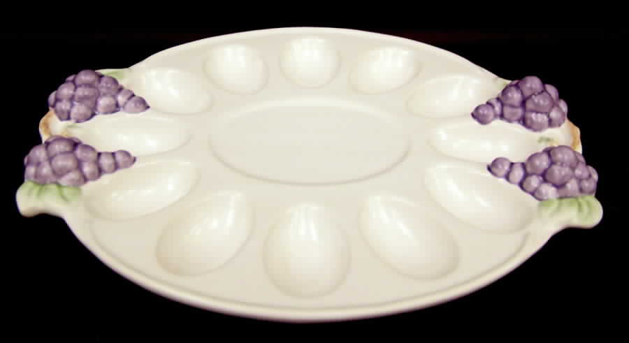 Grapevine Sculpted Deviled Egg Plate by Pfaltzgraff-1